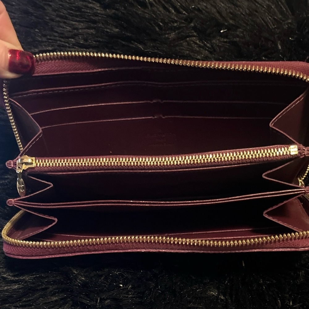 Louis Vuitton Monogram Vernis Zippy Long Wallet - Picture 5 of 10